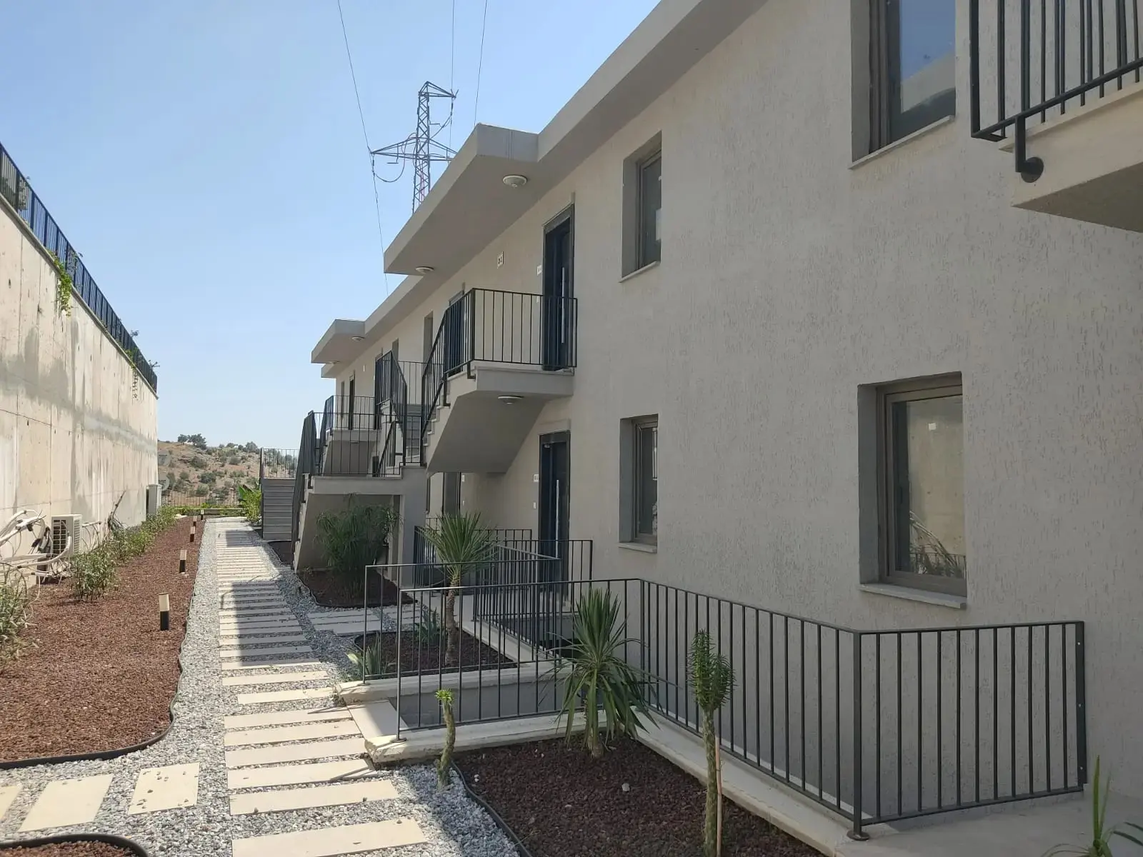 Homes in Adabuku